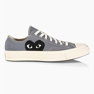 Comme des Garçons PLAY